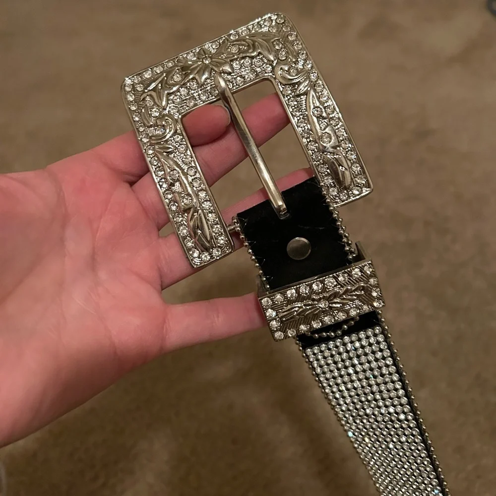 WB Atlas Rhinestone belt - Picture 2 of 7